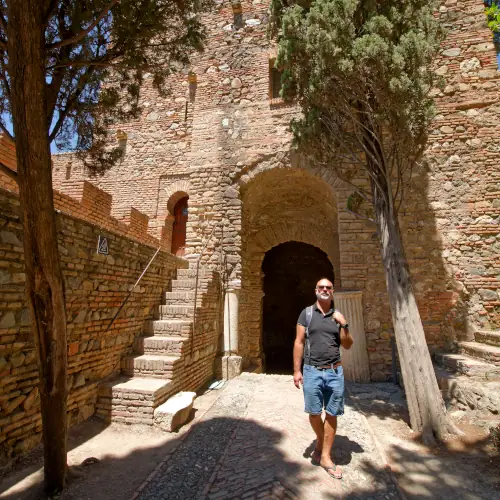 Porte orientale dans l'Alcazaba