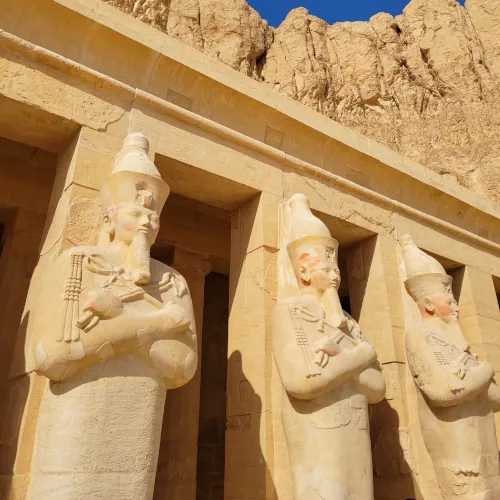 statues d’Hatchepsout