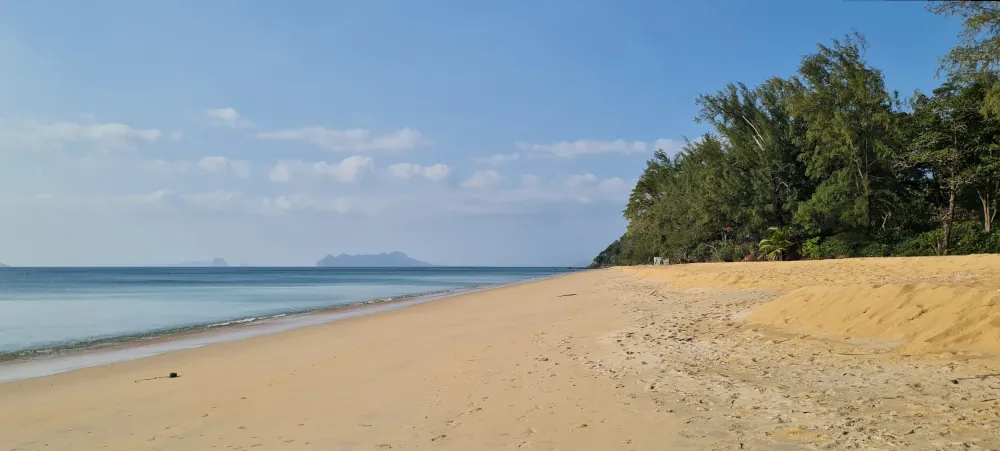 Plage déserte de Ko Libong